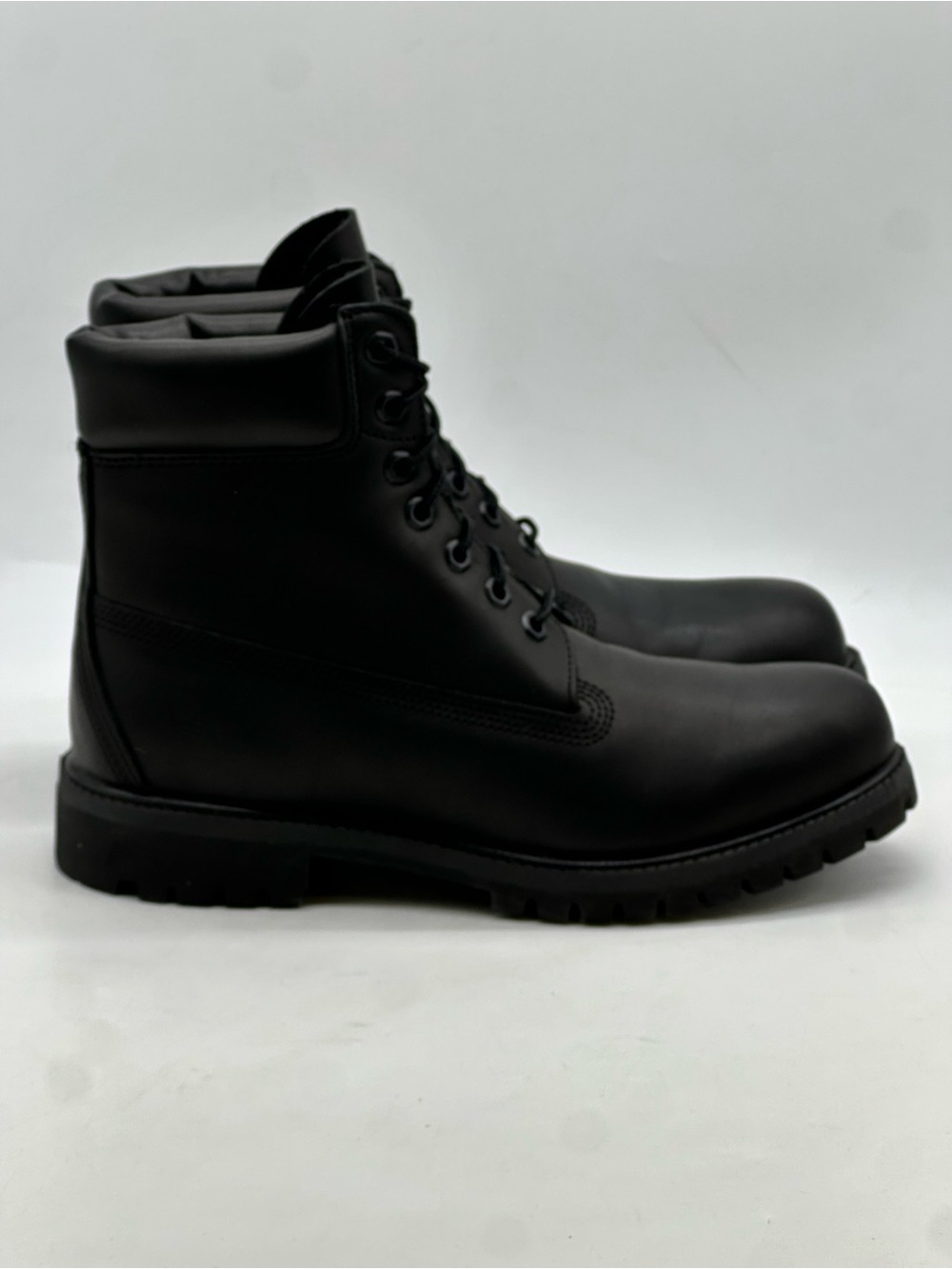 Timberland Black Leather Boots. Size 10